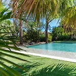 Carioca St Tropez Villa *