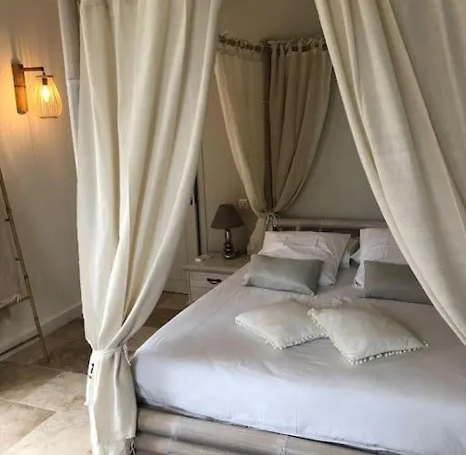 Carioca St Tropez Вилла